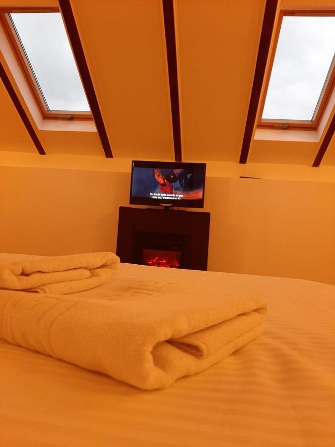 Casa De Vacanta Ayan Harman Экстерьер фото